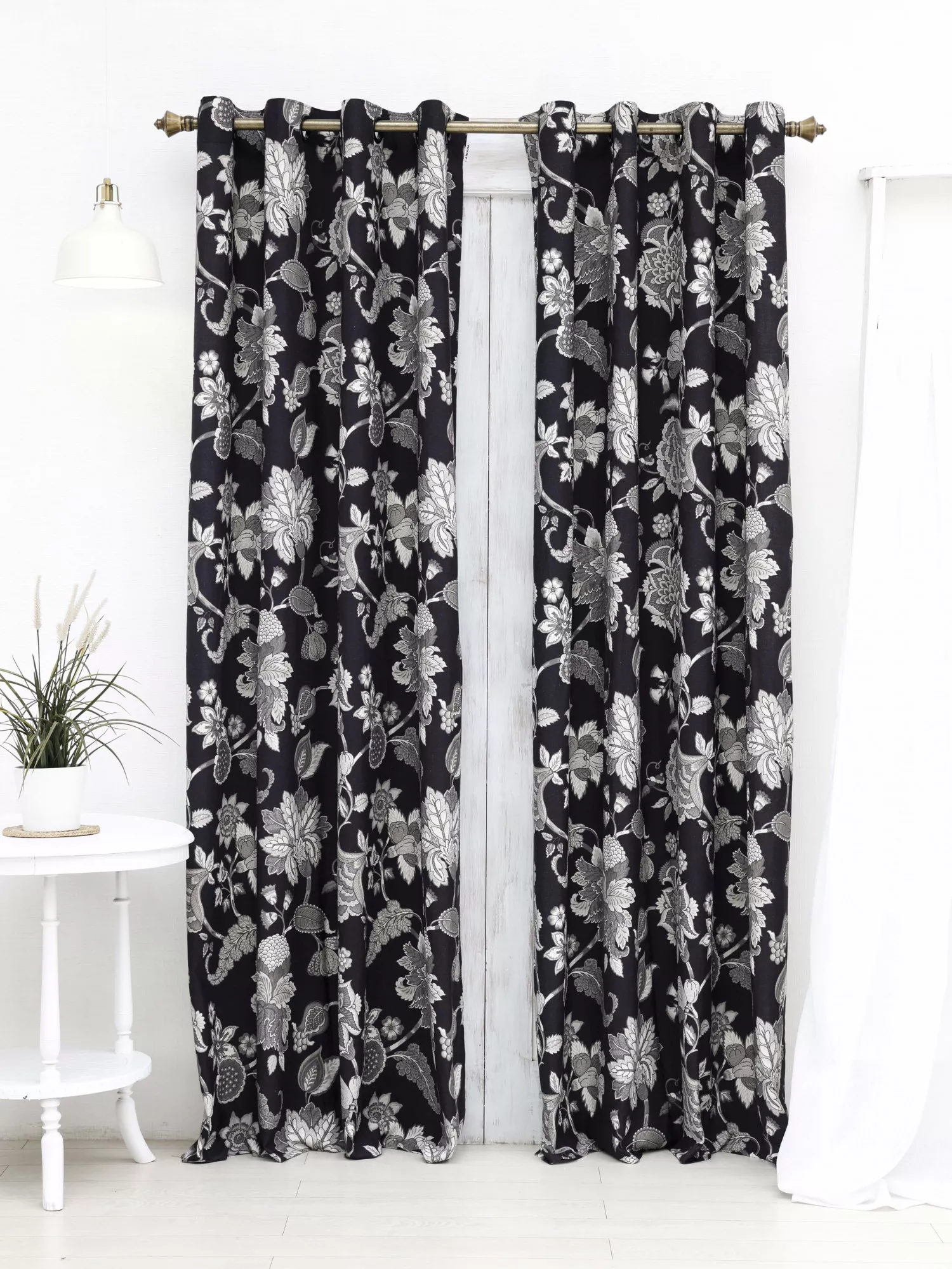 Burgos Floral Curtain