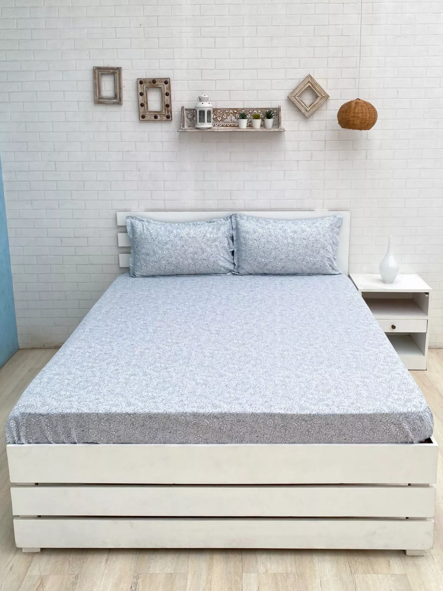 Geometric Super King (108