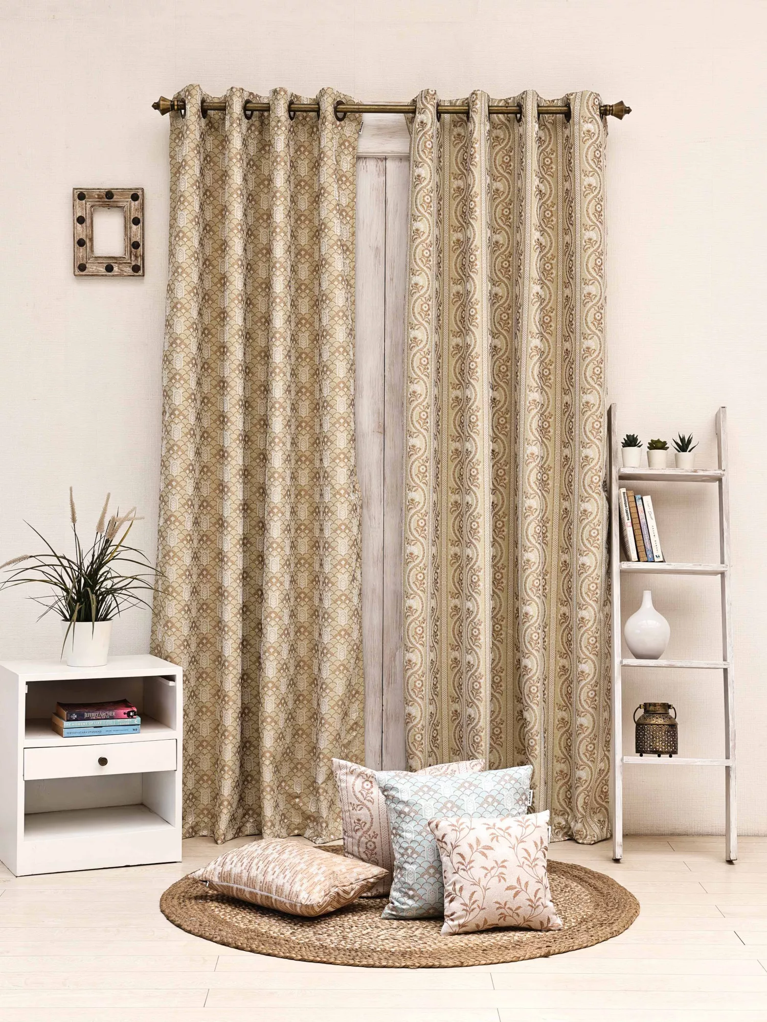 Mehraab-Jharokha Combo Pack of 2 Curtain
