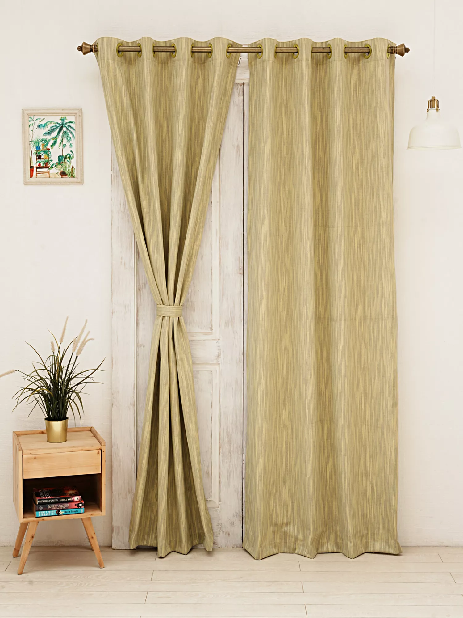 Jaen Self-Textured Curtain