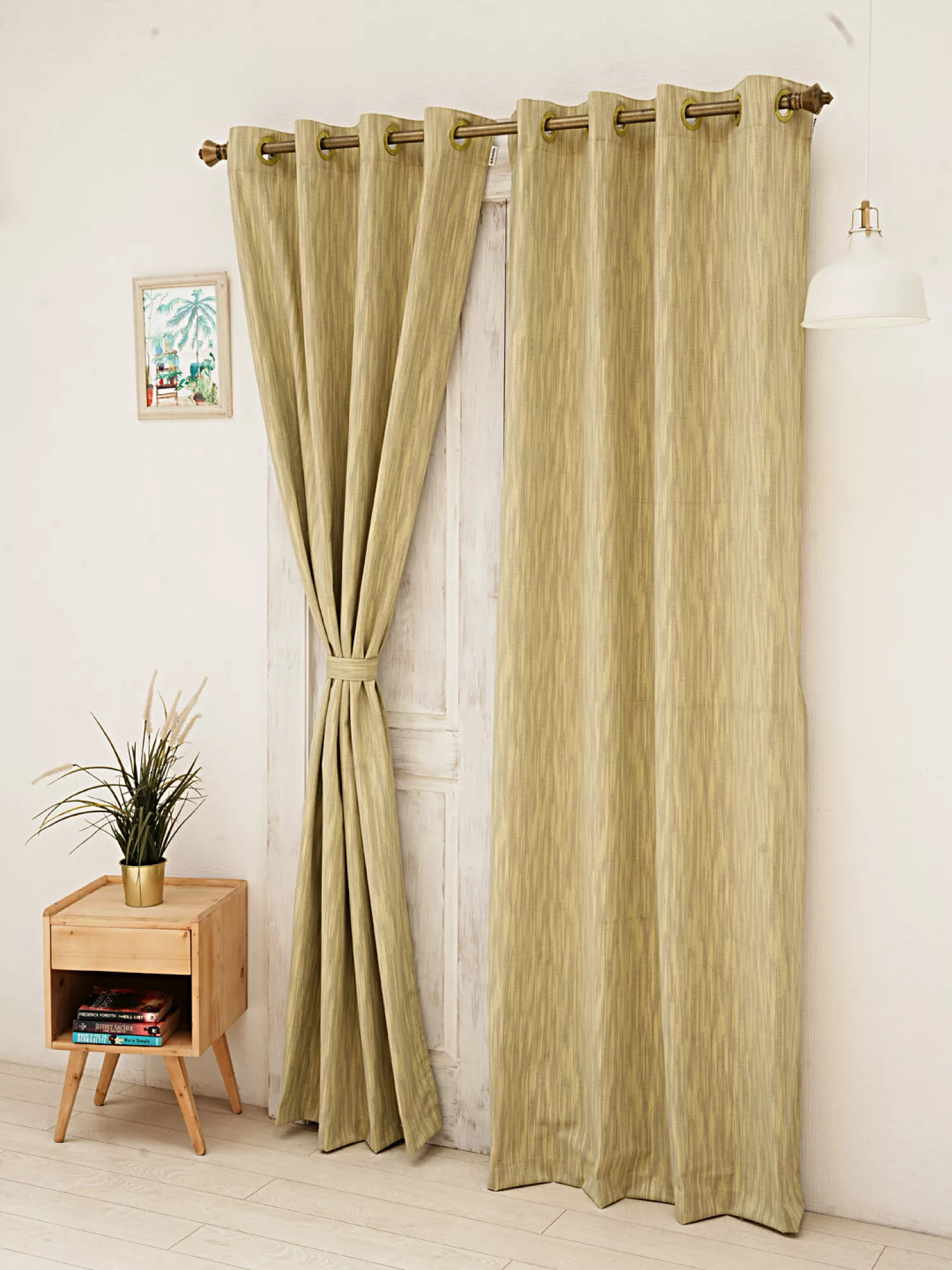 Jaen Self-Textured Curtain