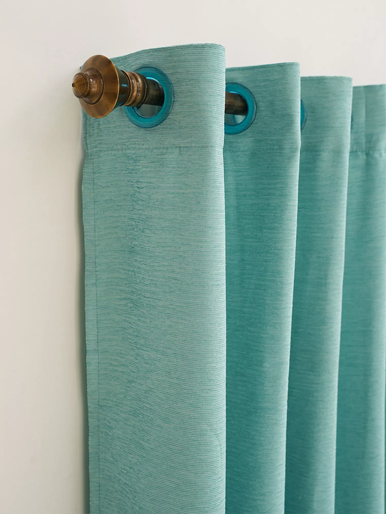 Lugo Solid Curtain